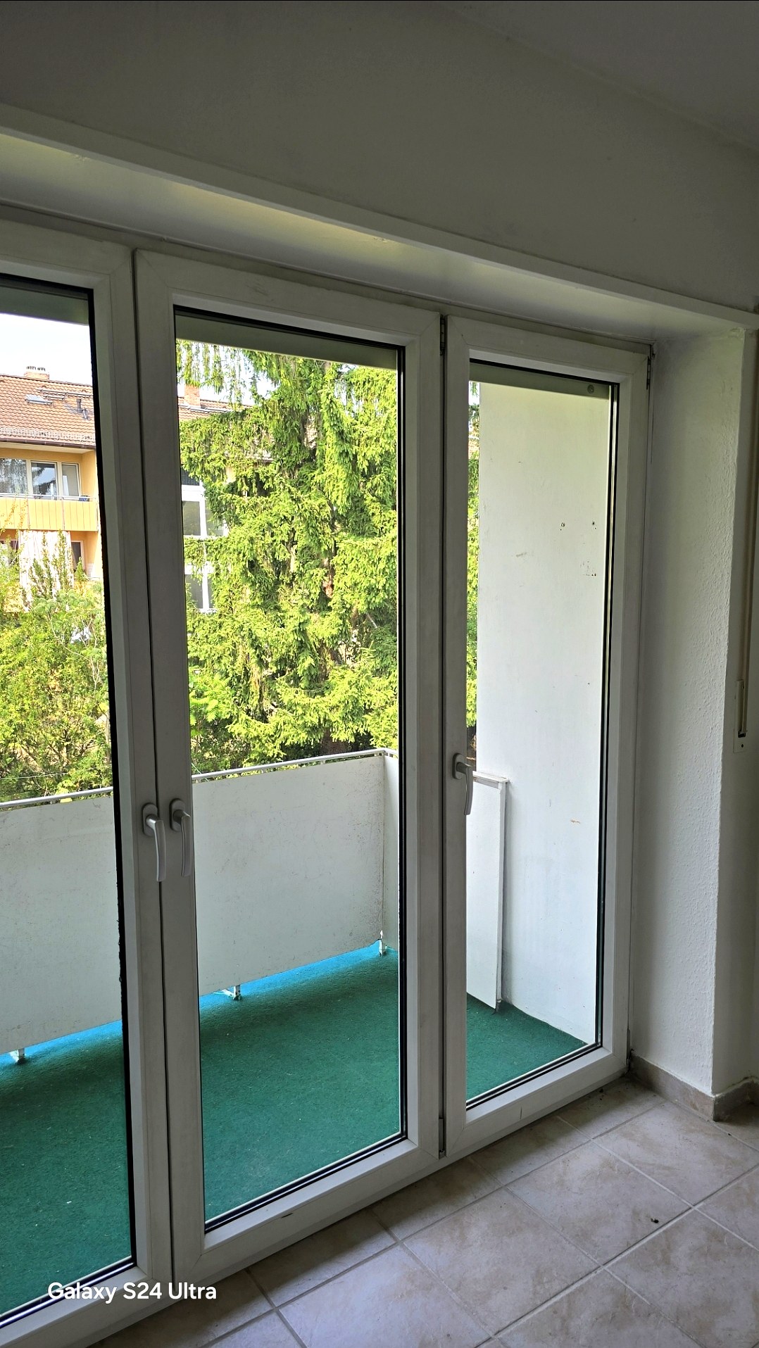 Balkon vorher